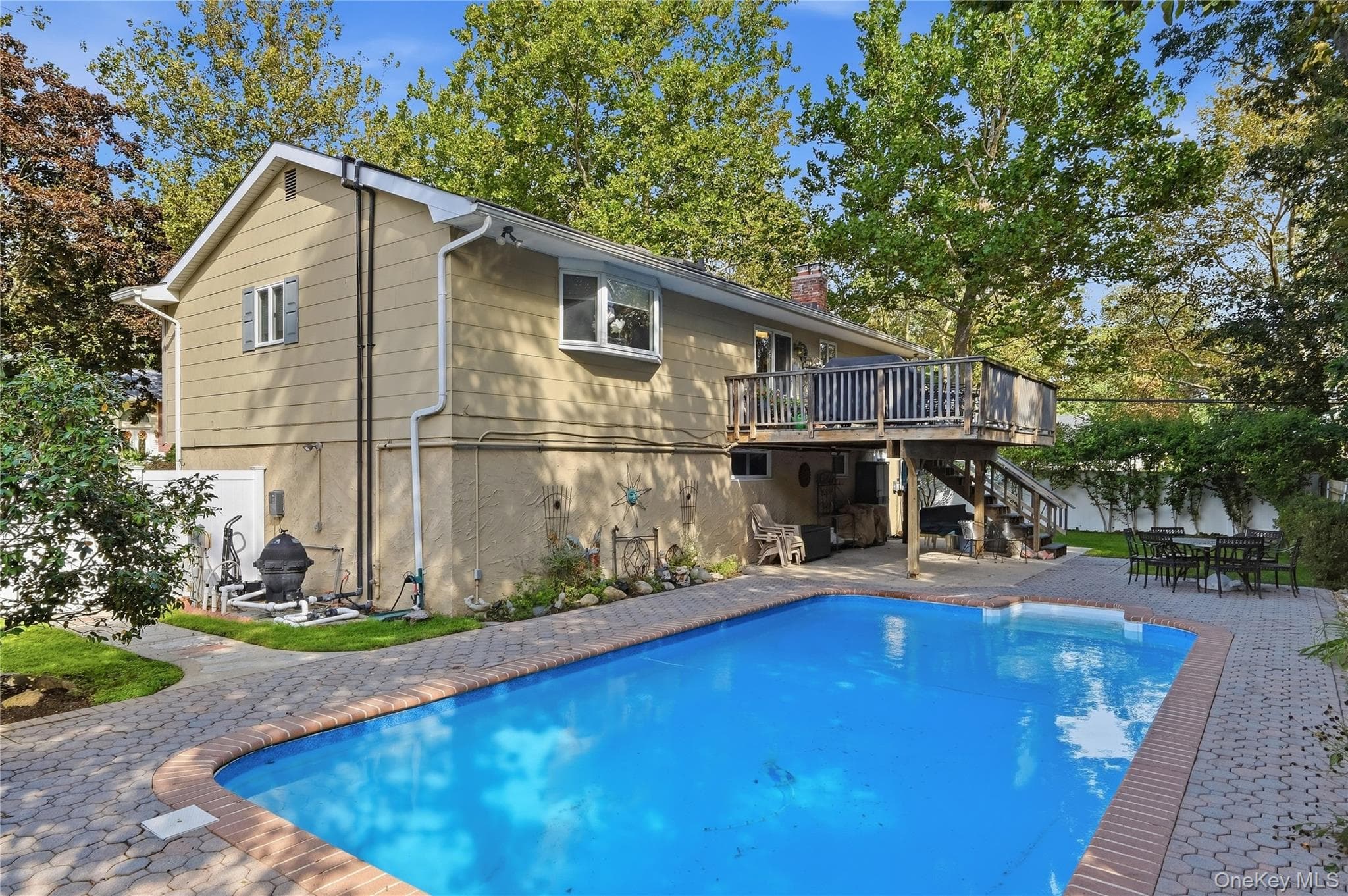 26 Pickwick Hill Drive thumbnail 21