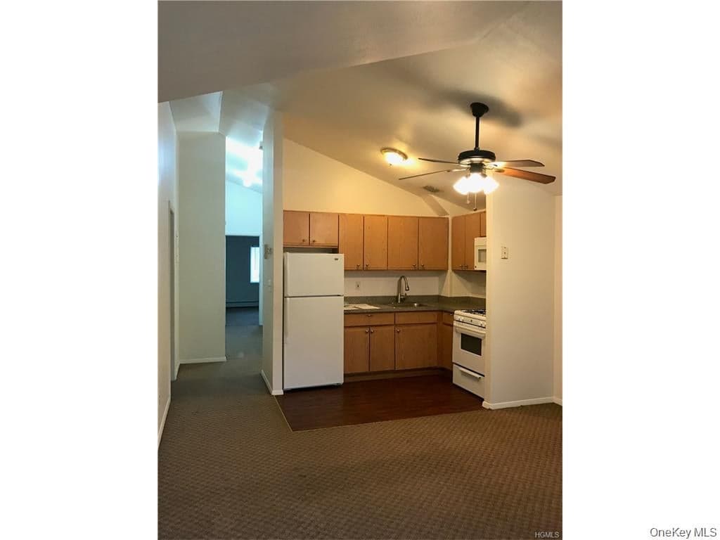 2226 Norton Avenue thumbnail 20