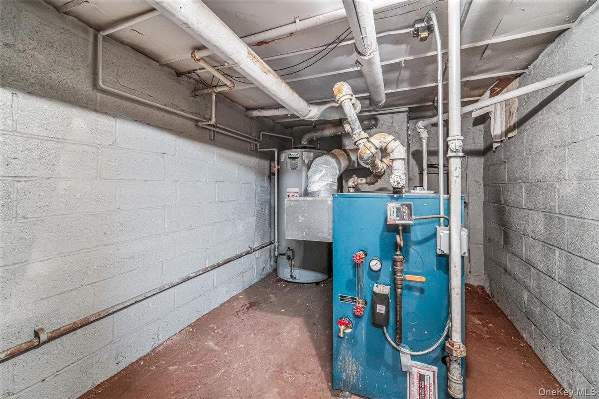 32-10 82nd Street thumbnail 21