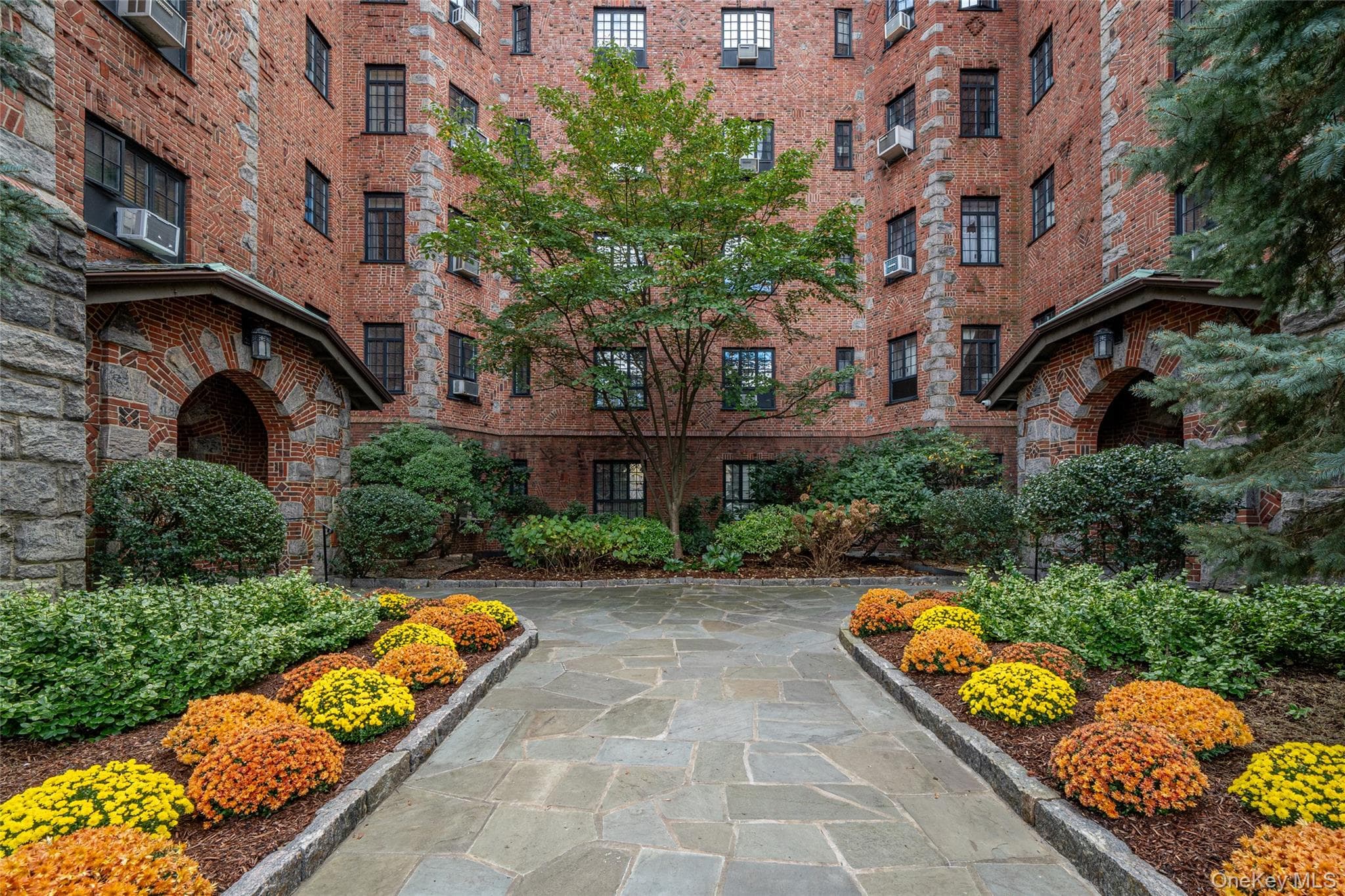 45 Pondfield Road Unit: 1G thumbnail 3