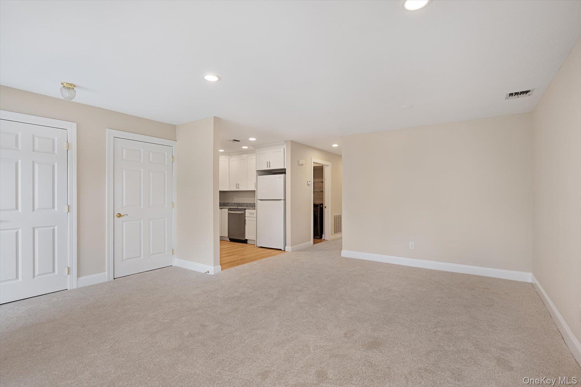 991 Madeira Boulevard thumbnail 4
