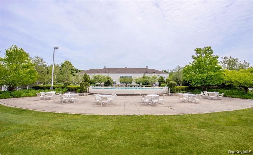824 Birchwood Park Drive thumbnail 24