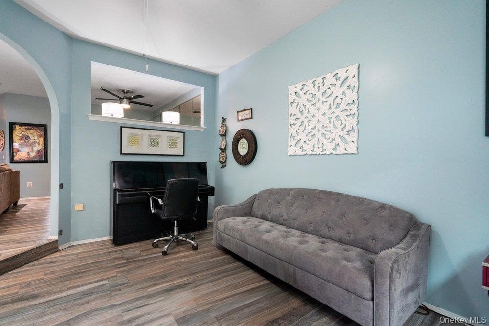 824 Birchwood Park Drive thumbnail 10
