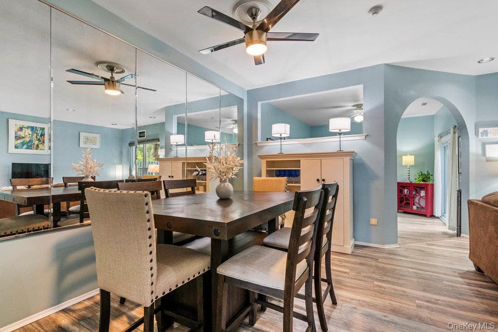 824 Birchwood Park Drive thumbnail 8