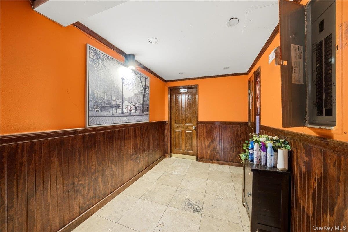 1435 2nd Avenue thumbnail 11