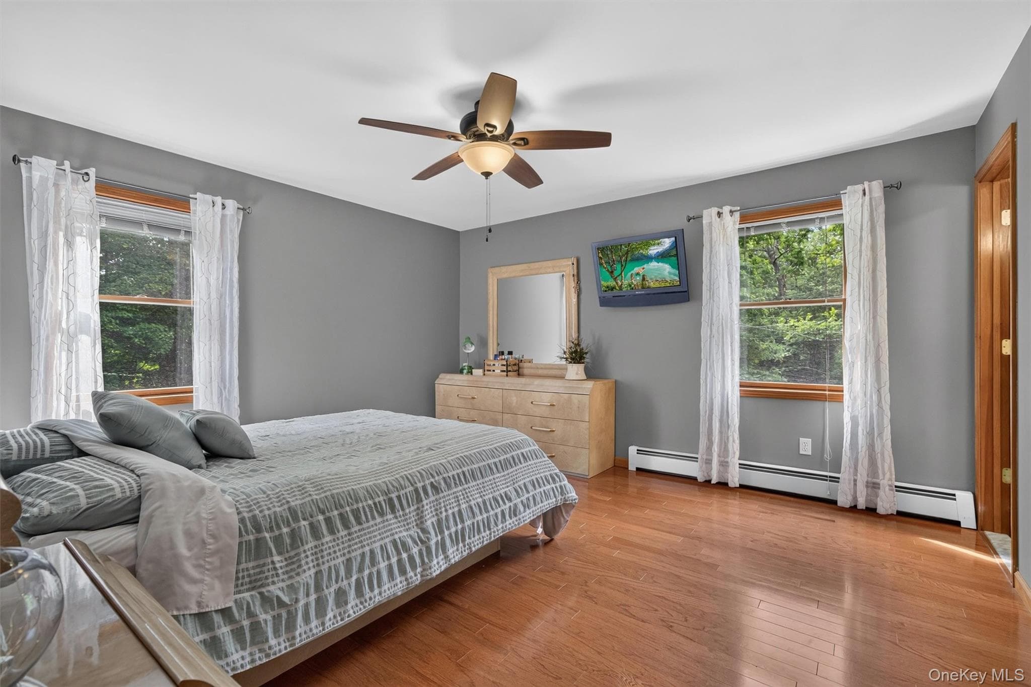 1019 Benjamin Vankeuren Drive thumbnail 20