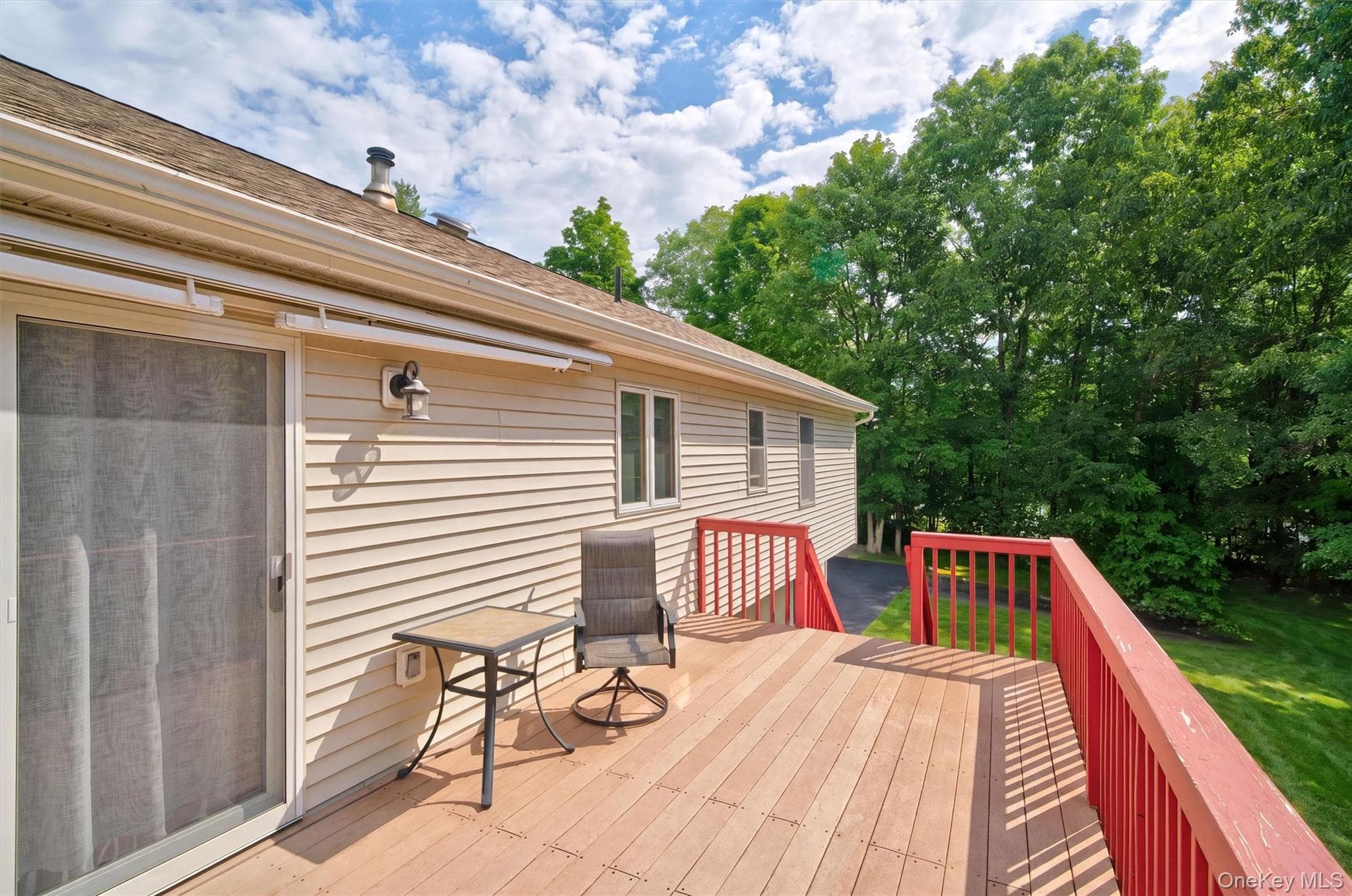 1019 Benjamin Vankeuren Drive thumbnail 33