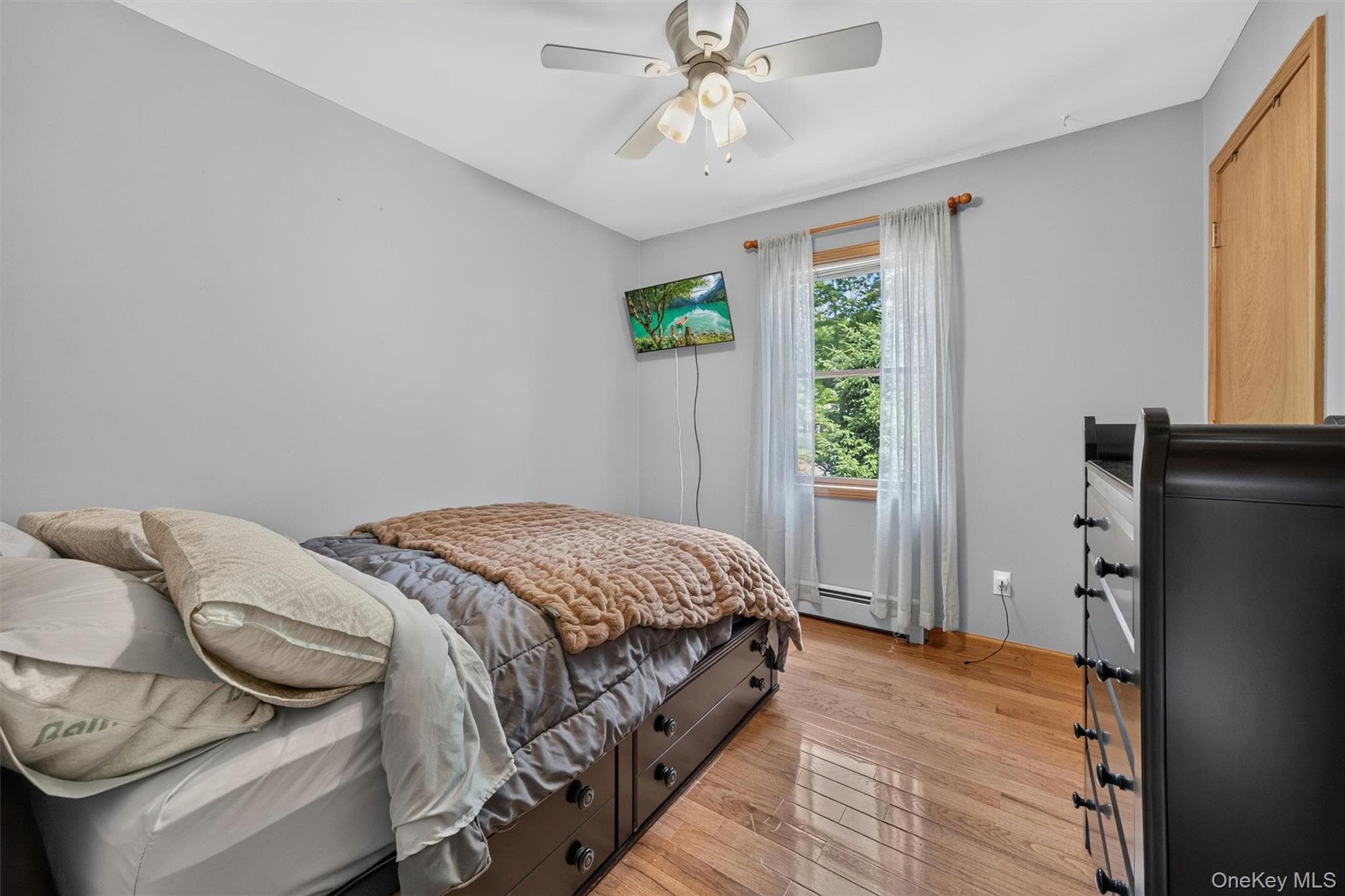 1019 Benjamin Vankeuren Drive thumbnail 24