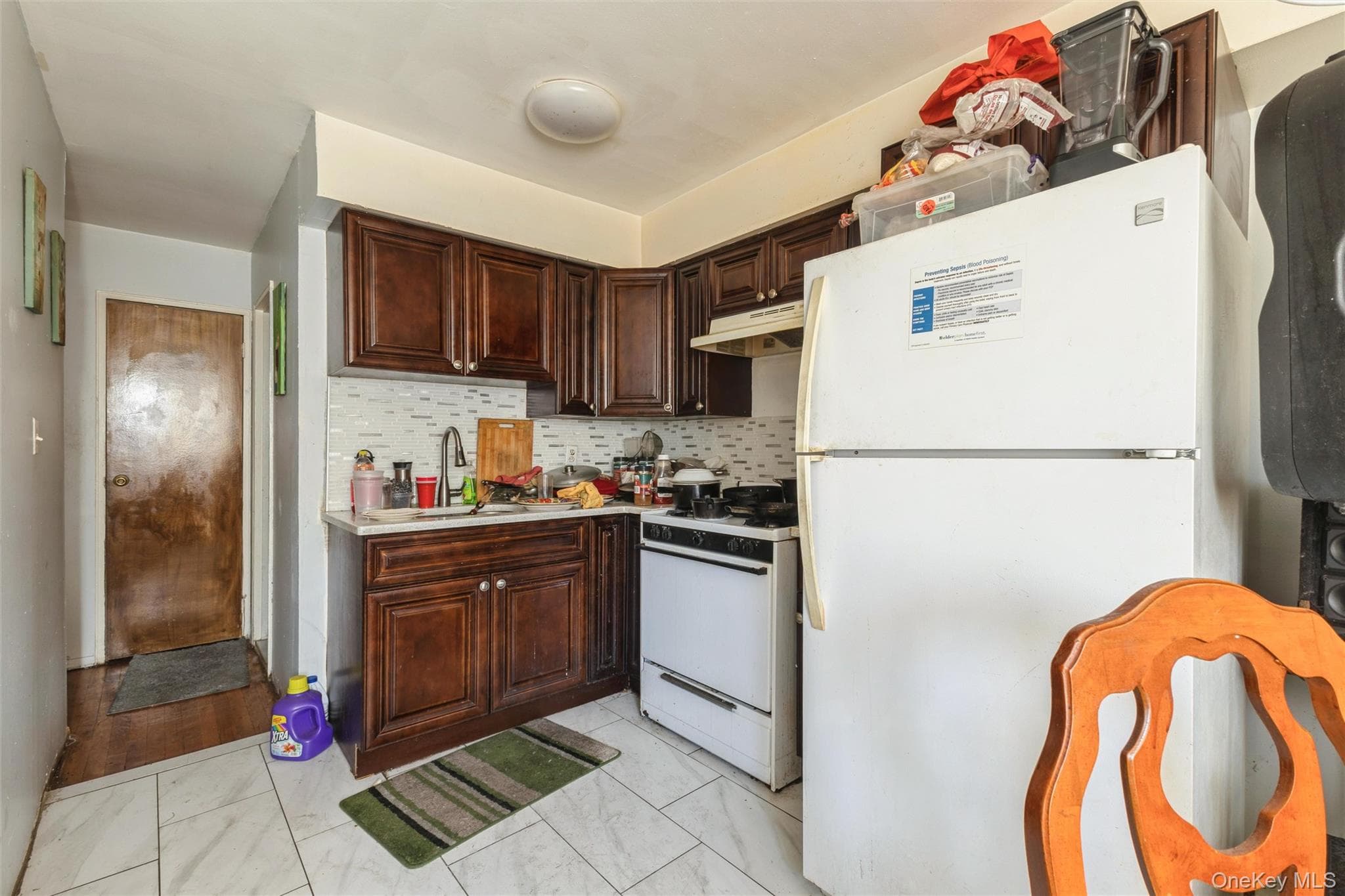 980 Jerome Street thumbnail 5