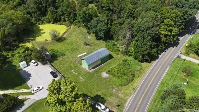 595 N Quaker Lane thumbnail 3