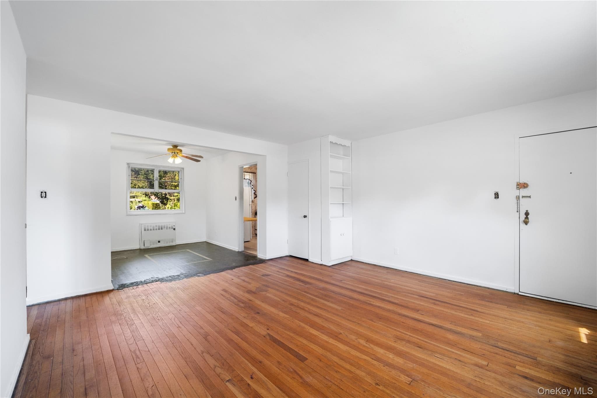 227-23 Hillside Avenue Unit: Lower thumbnail 3