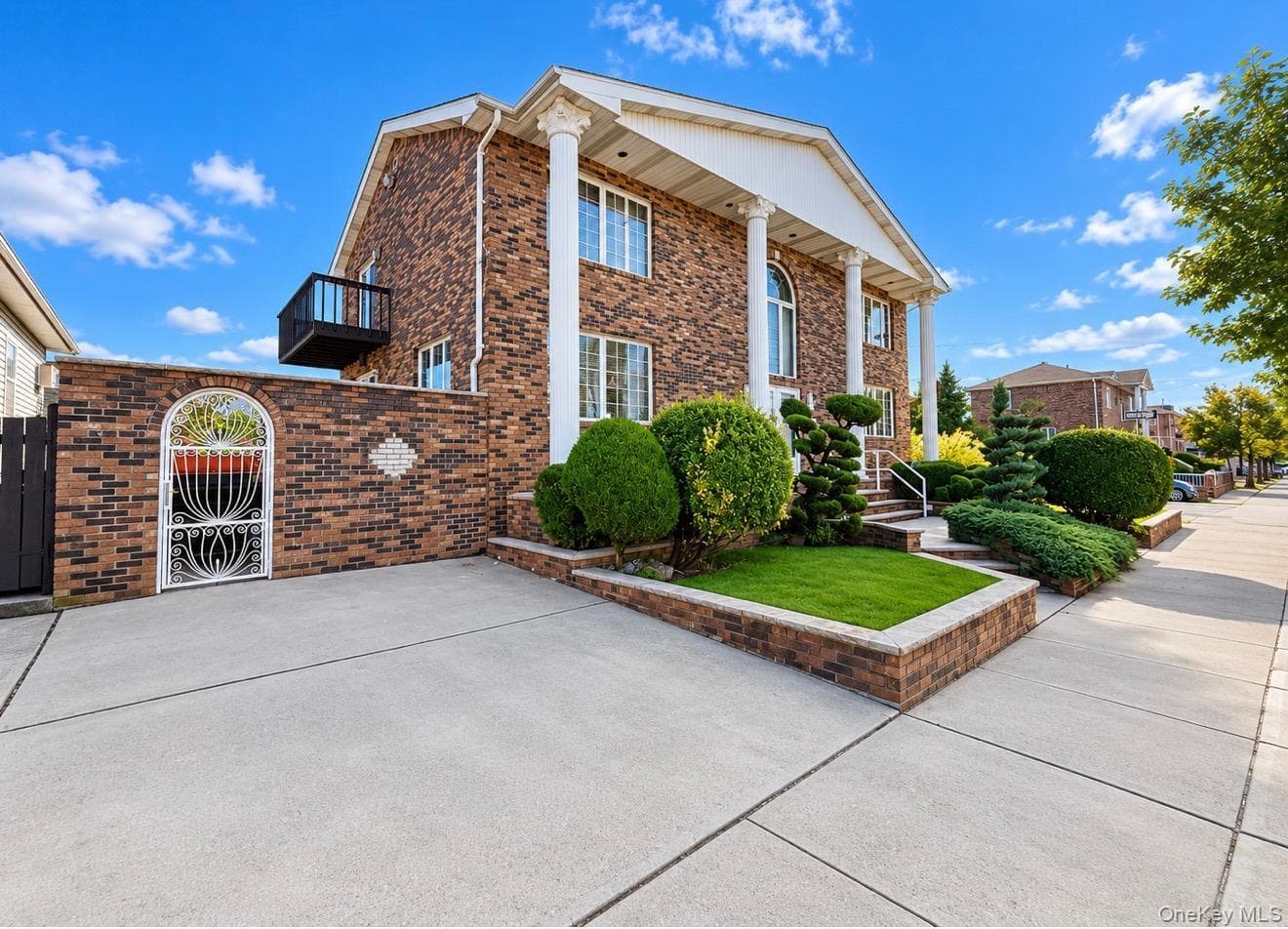 15851 102nd Street photo 1