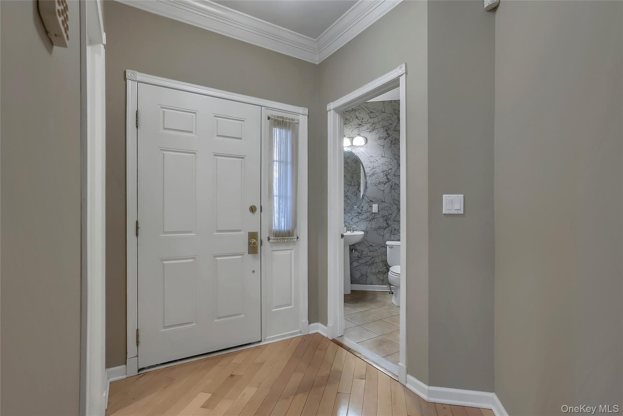 834 Huntington Drive thumbnail 6