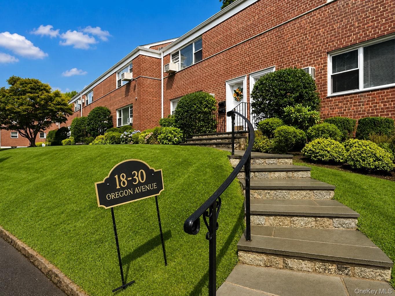 28 Oregon Avenue Unit: A thumbnail 3