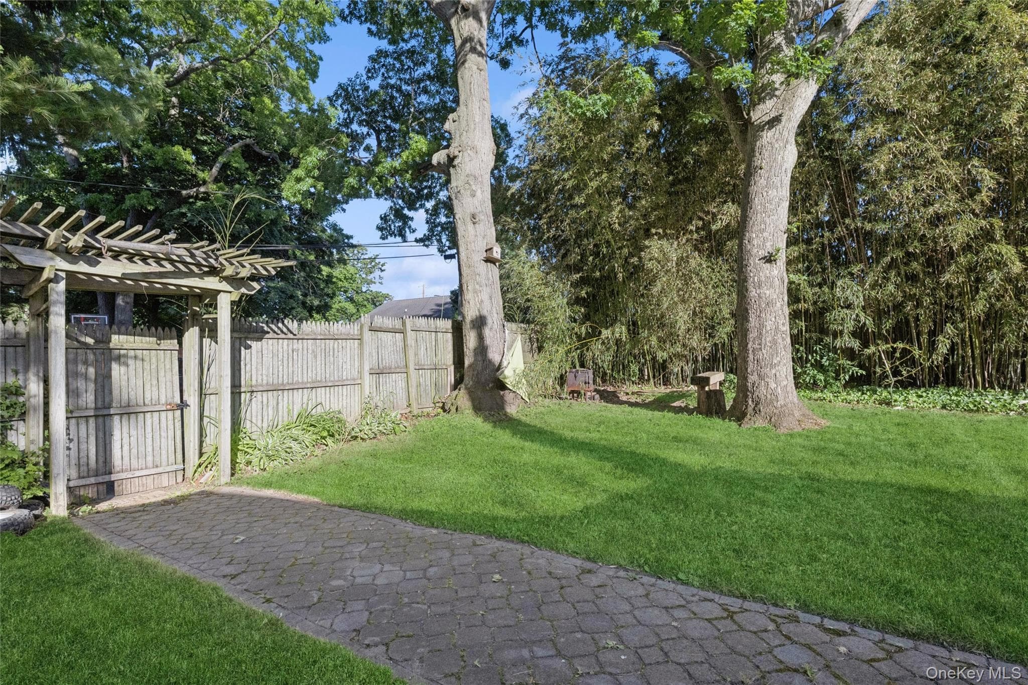 36 Lakeview Court thumbnail 24