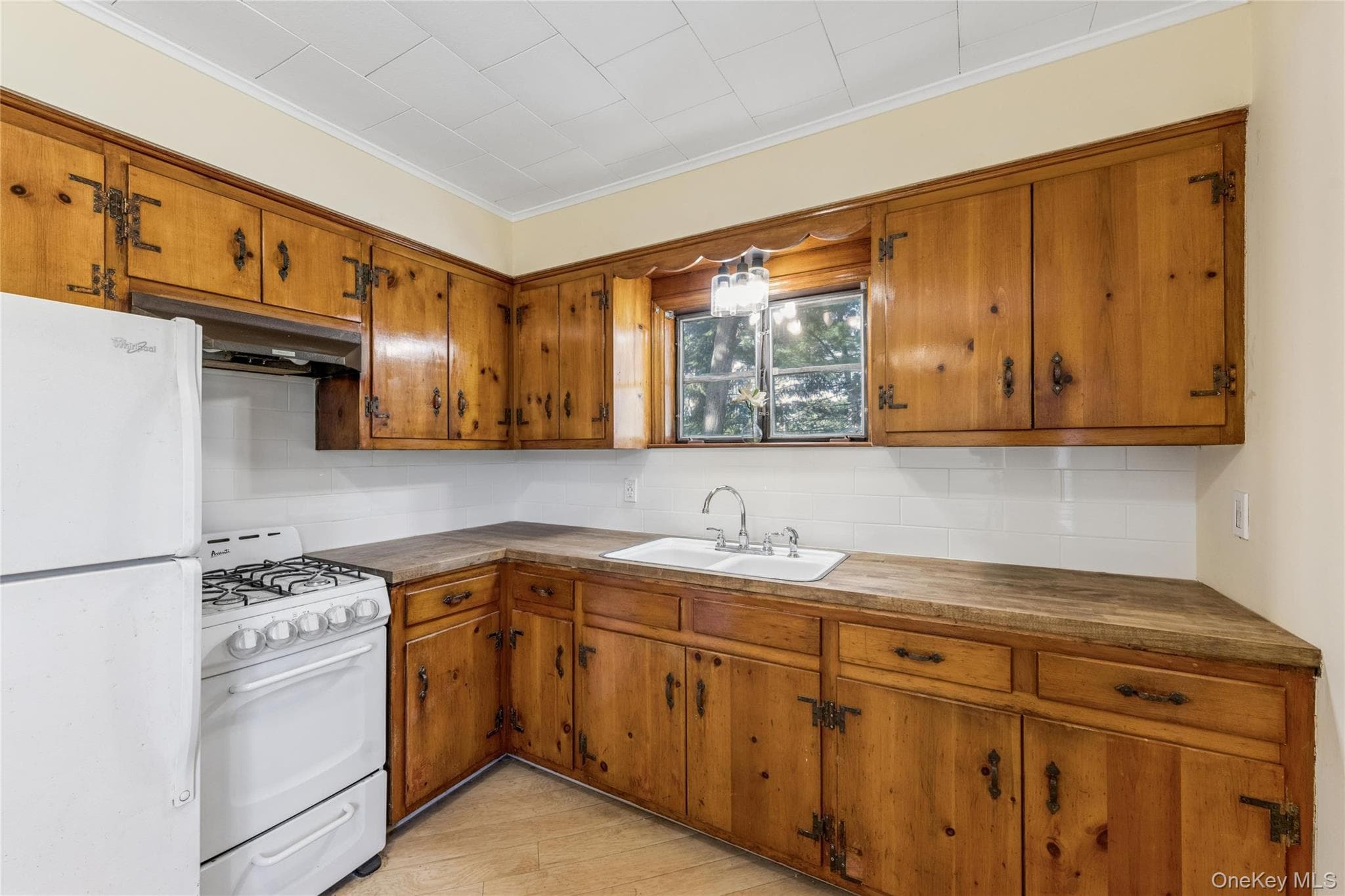 36 Lakeview Court thumbnail 9