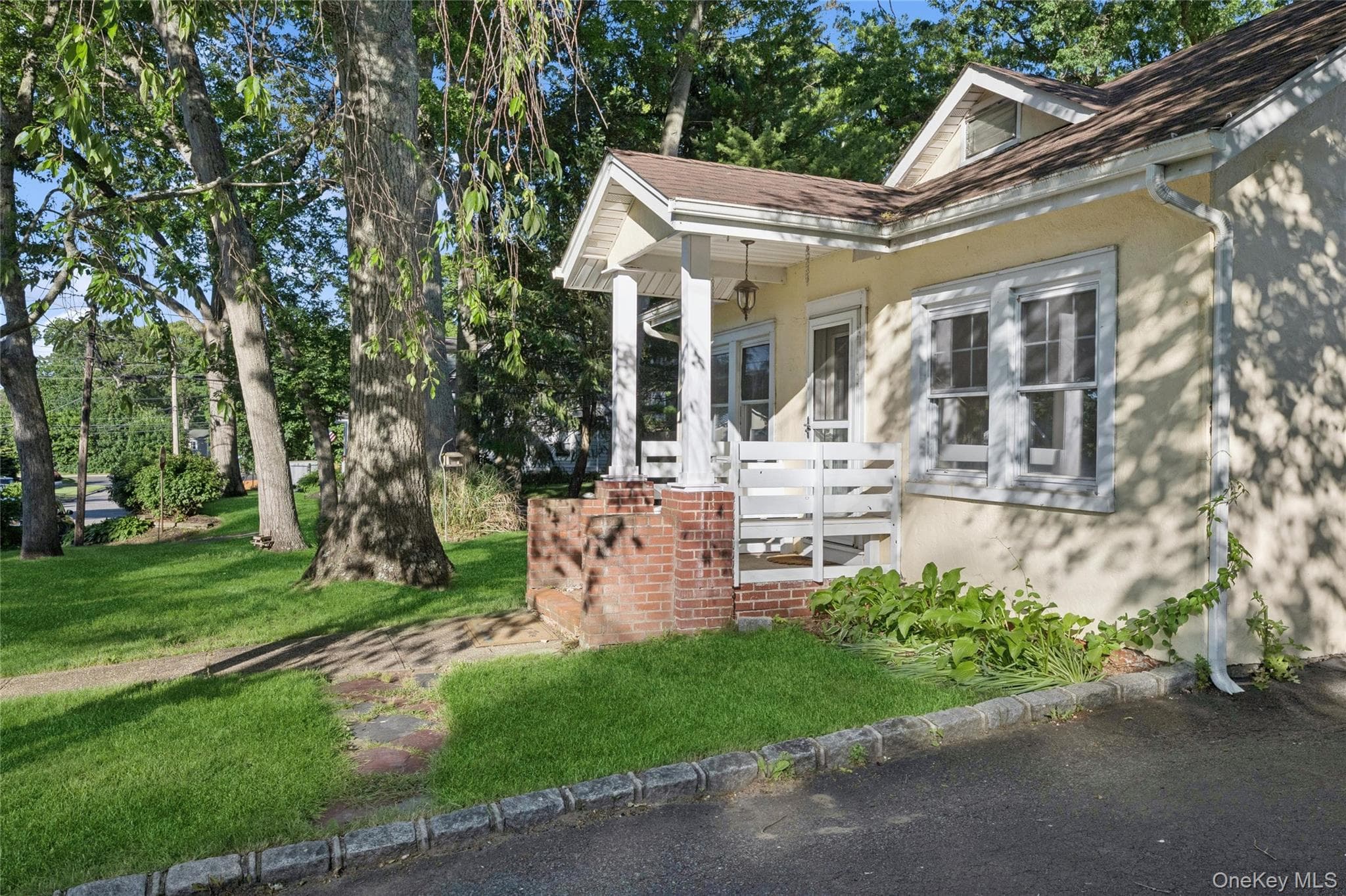 36 Lakeview Court thumbnail 3