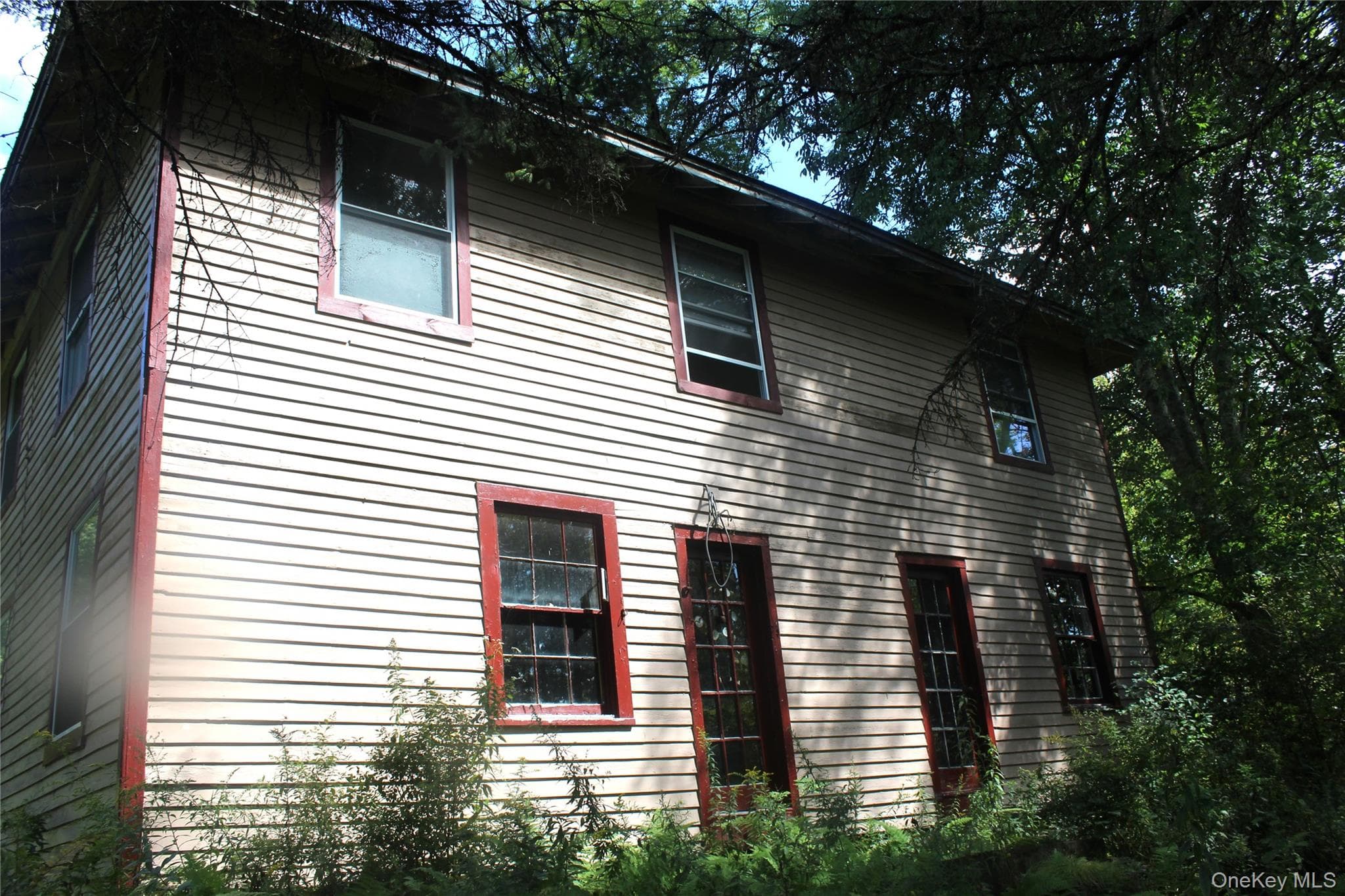 1934 Morton Hill Road, Roscoe