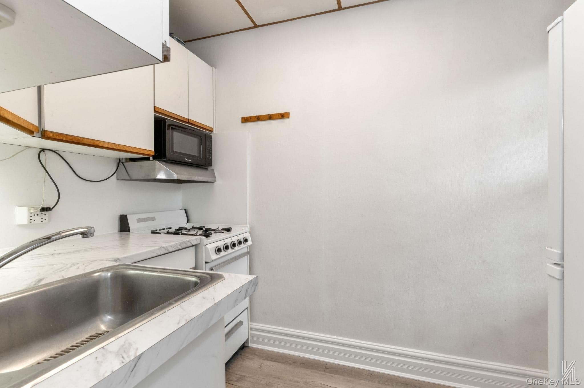 35-24 78th Street Unit: B56 thumbnail 14