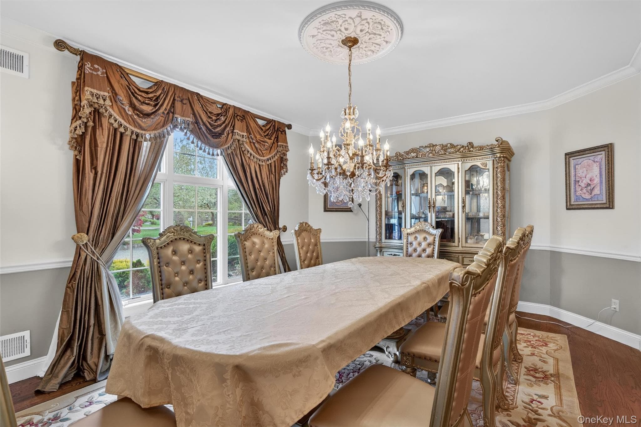 23 Greenwich Avenue thumbnail 14