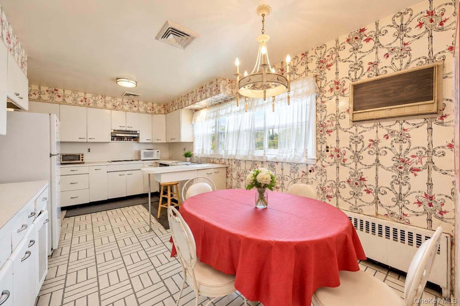 517 E Shore Road thumbnail 13