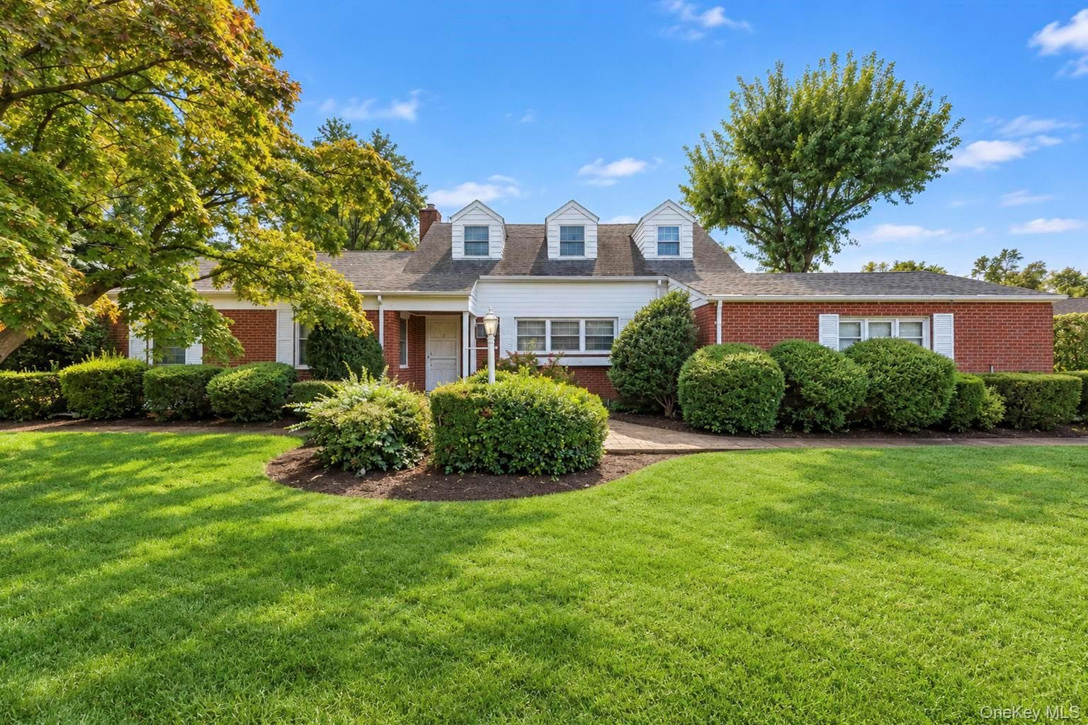 517 E Shore Road thumbnail 31