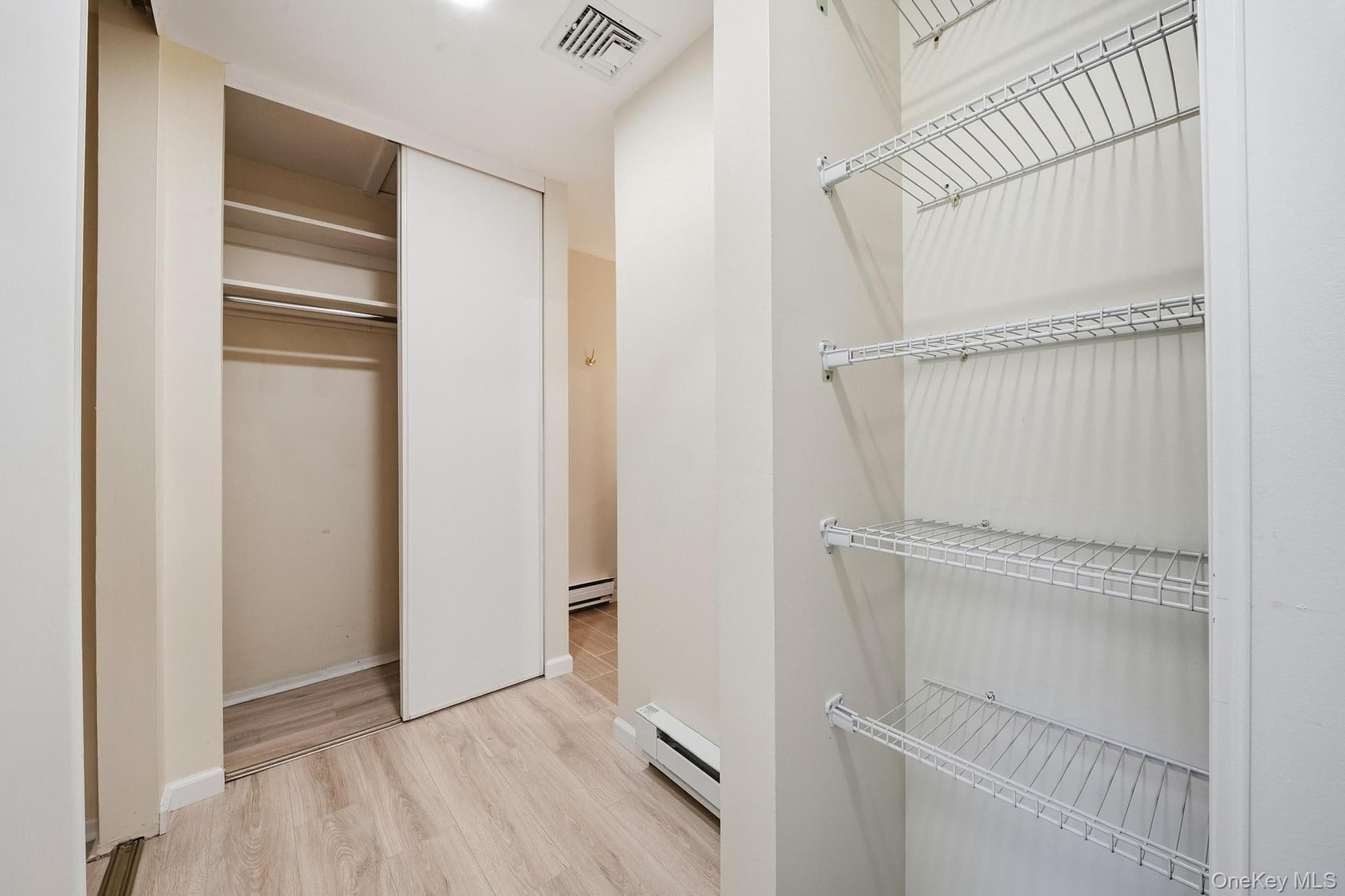 1101 Cabot Court thumbnail 13