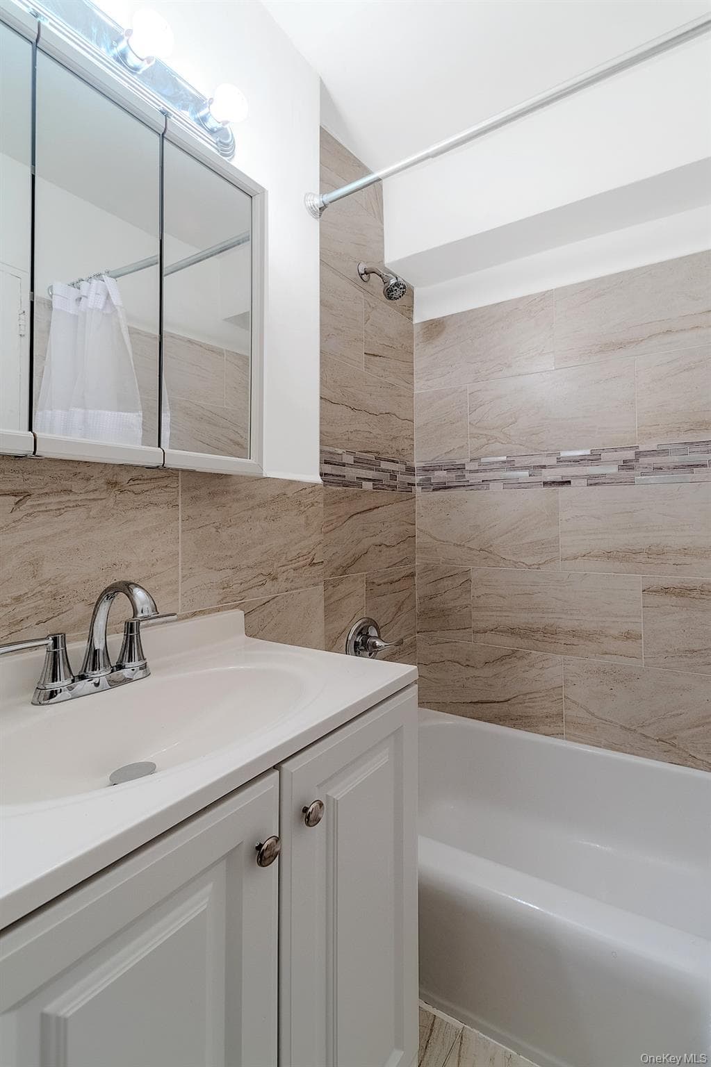 2155 82nd Street Unit: 5G thumbnail 8
