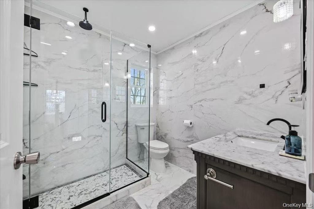 642 Lenore Lane thumbnail 16