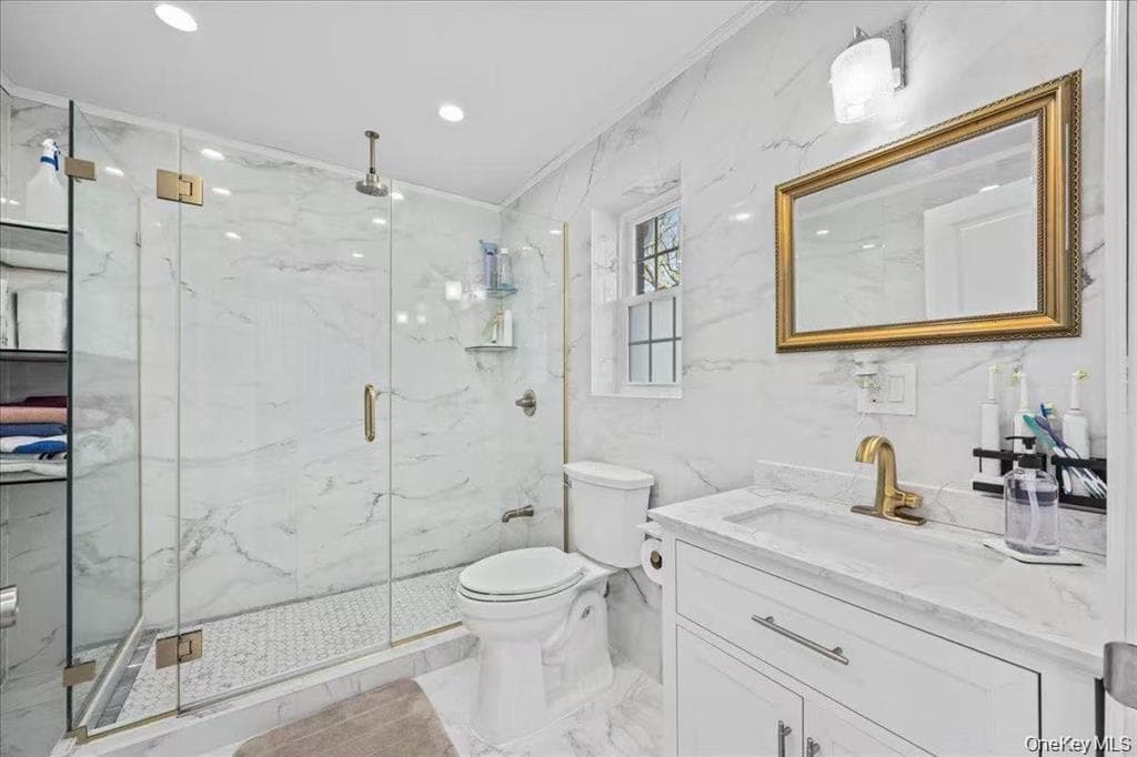 642 Lenore Lane thumbnail 17