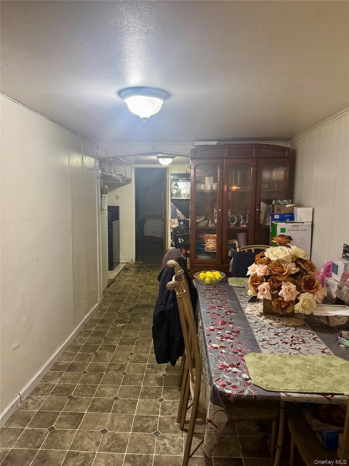 182 Lincoln Avenue thumbnail 7