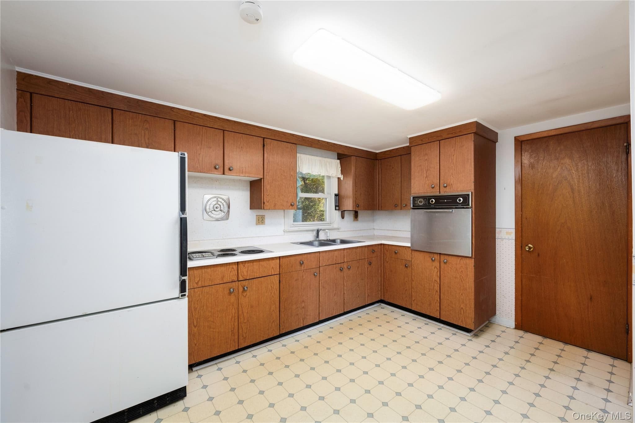 172 Ridge Road thumbnail 6