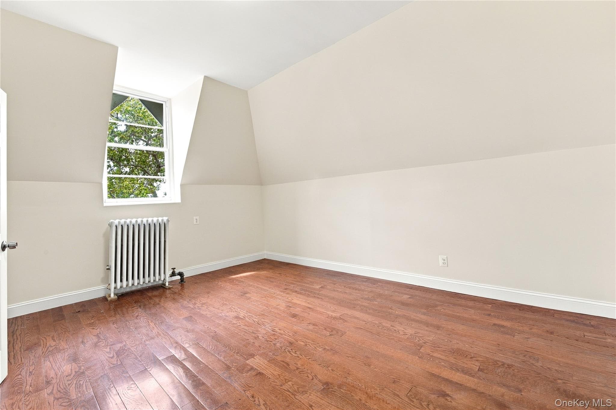 11-41 123rd Street thumbnail 21