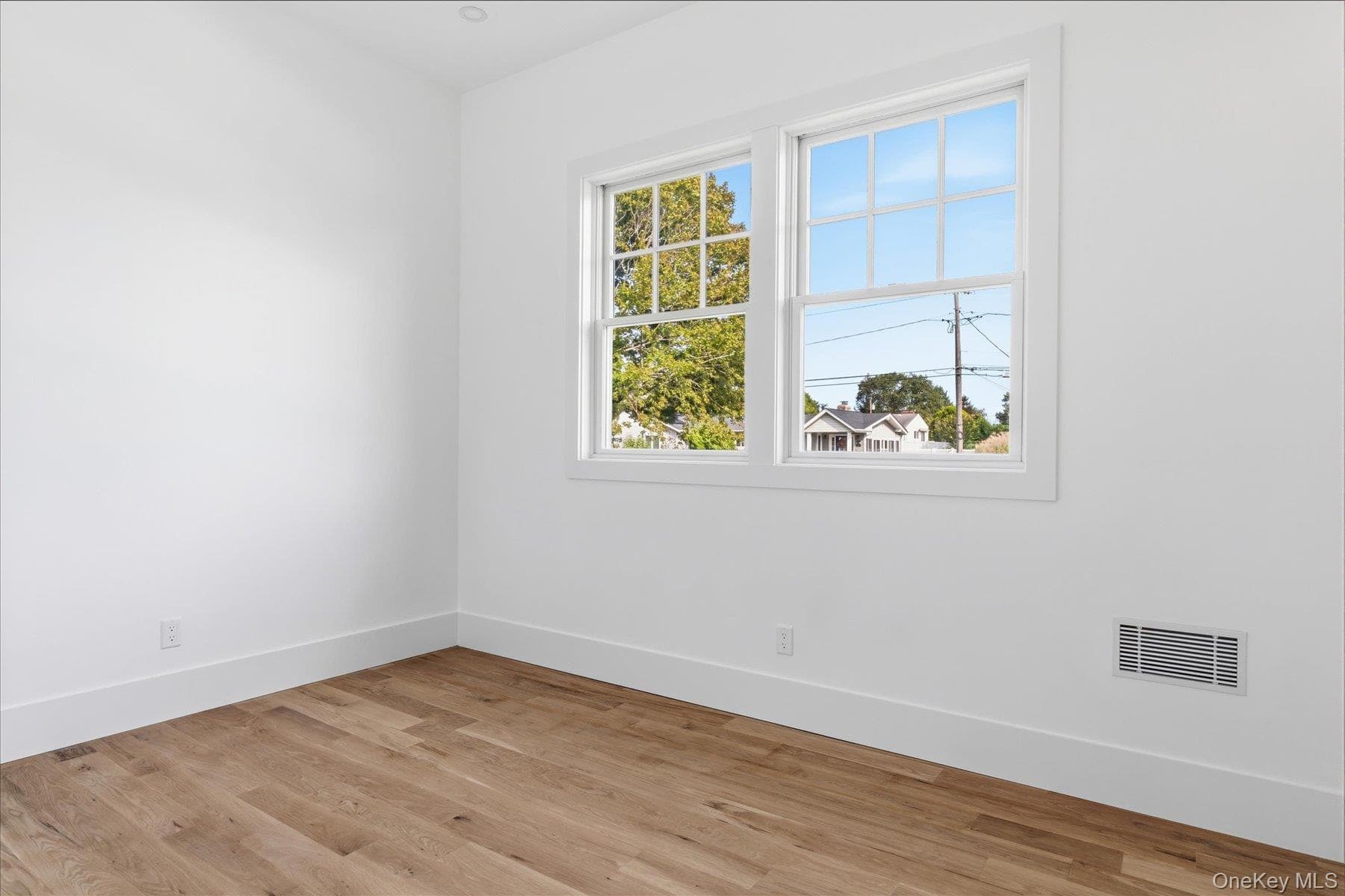 1430 Bay Haven Lane thumbnail 20