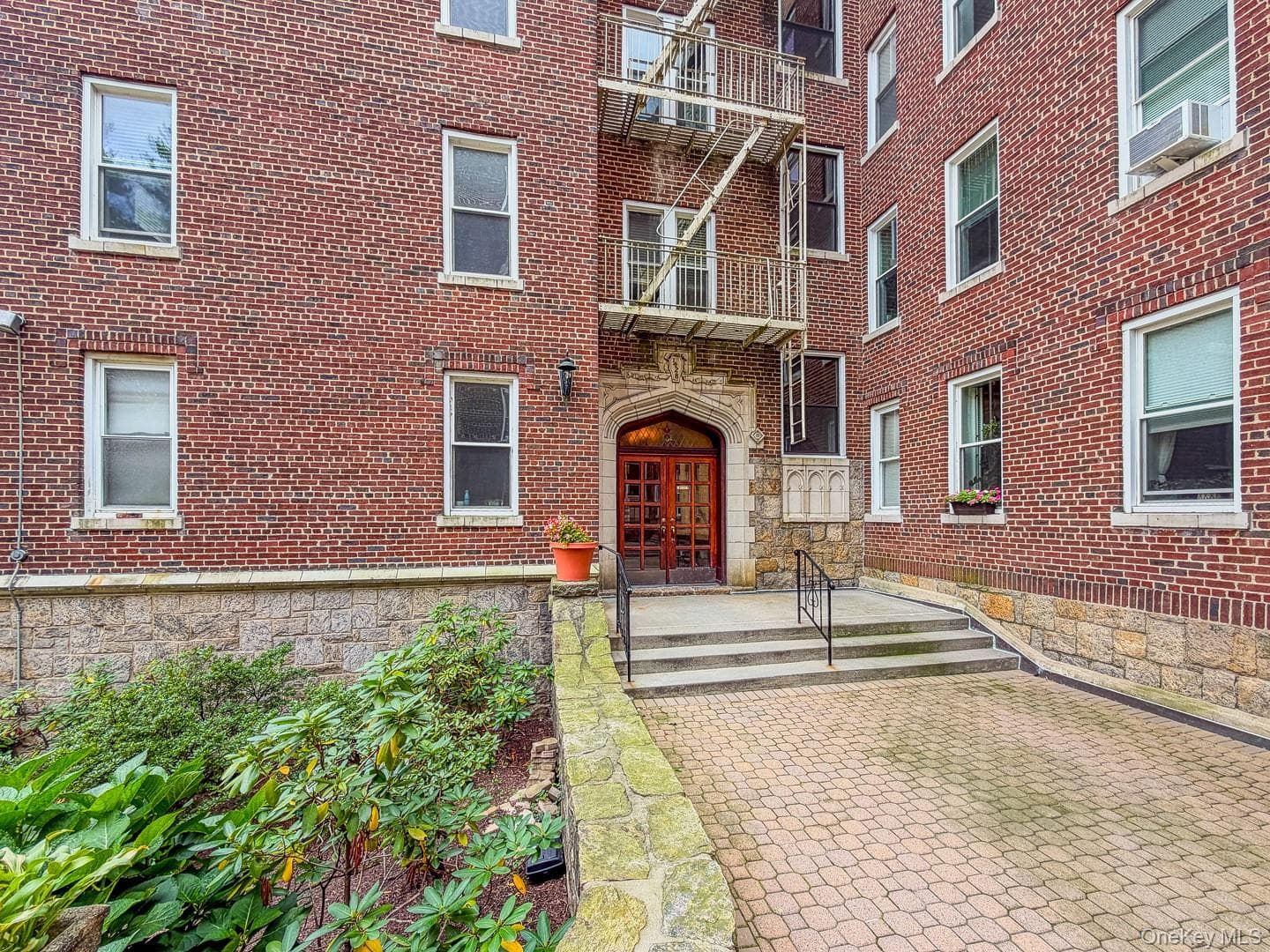 1428 Midland Avenue Unit: 3H thumbnail 32