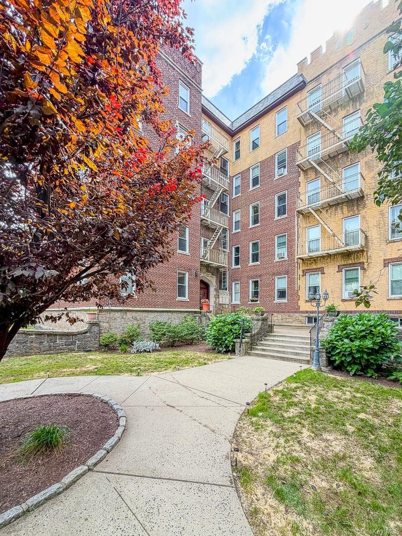 1428 Midland Avenue Unit: 3H thumbnail 33