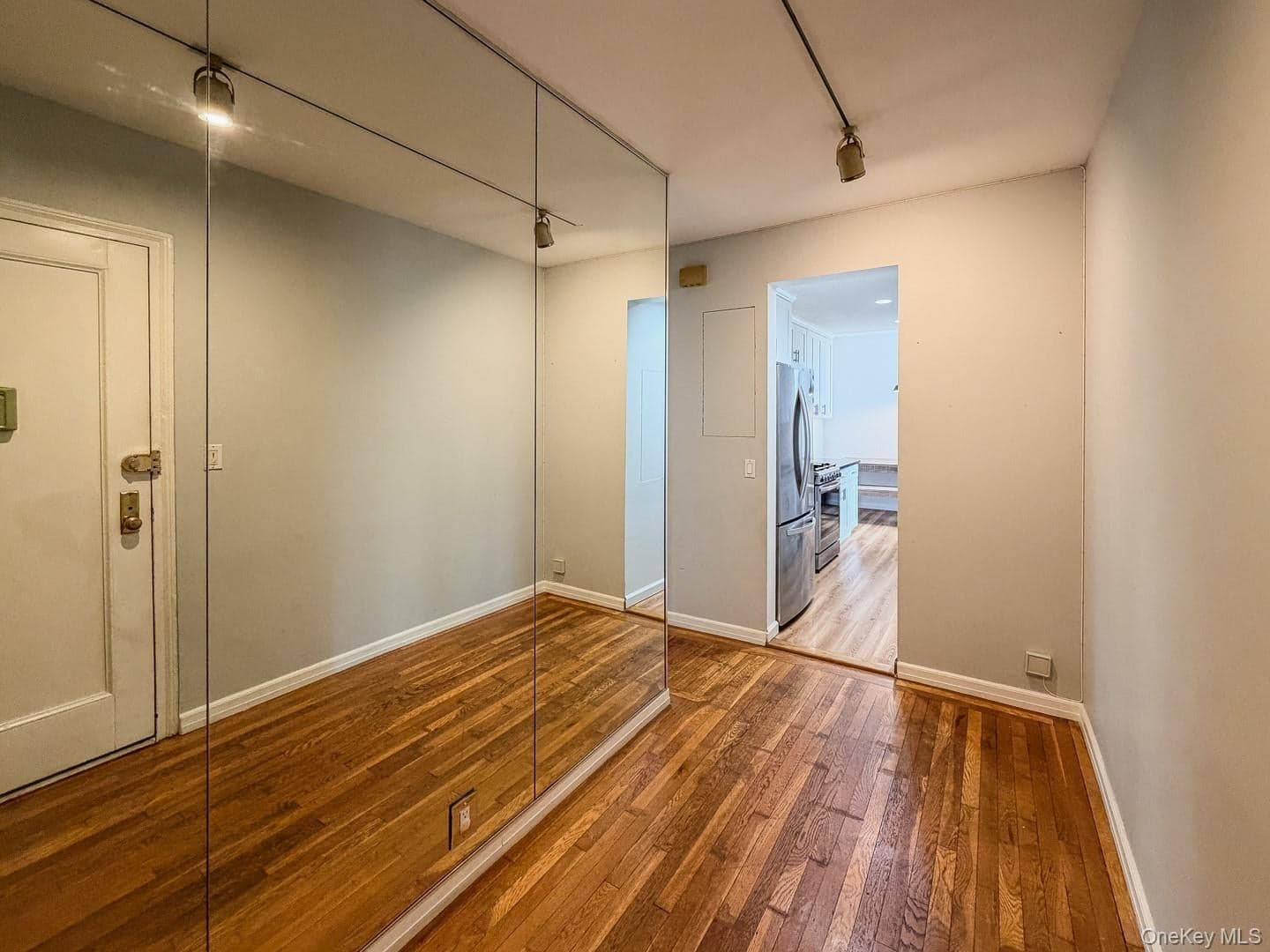 1428 Midland Avenue Unit: 3H thumbnail 8
