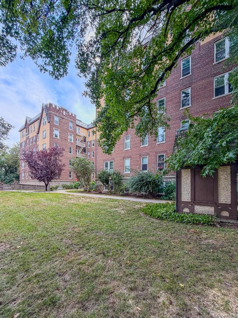 1428 Midland Avenue Unit: 3H thumbnail 34