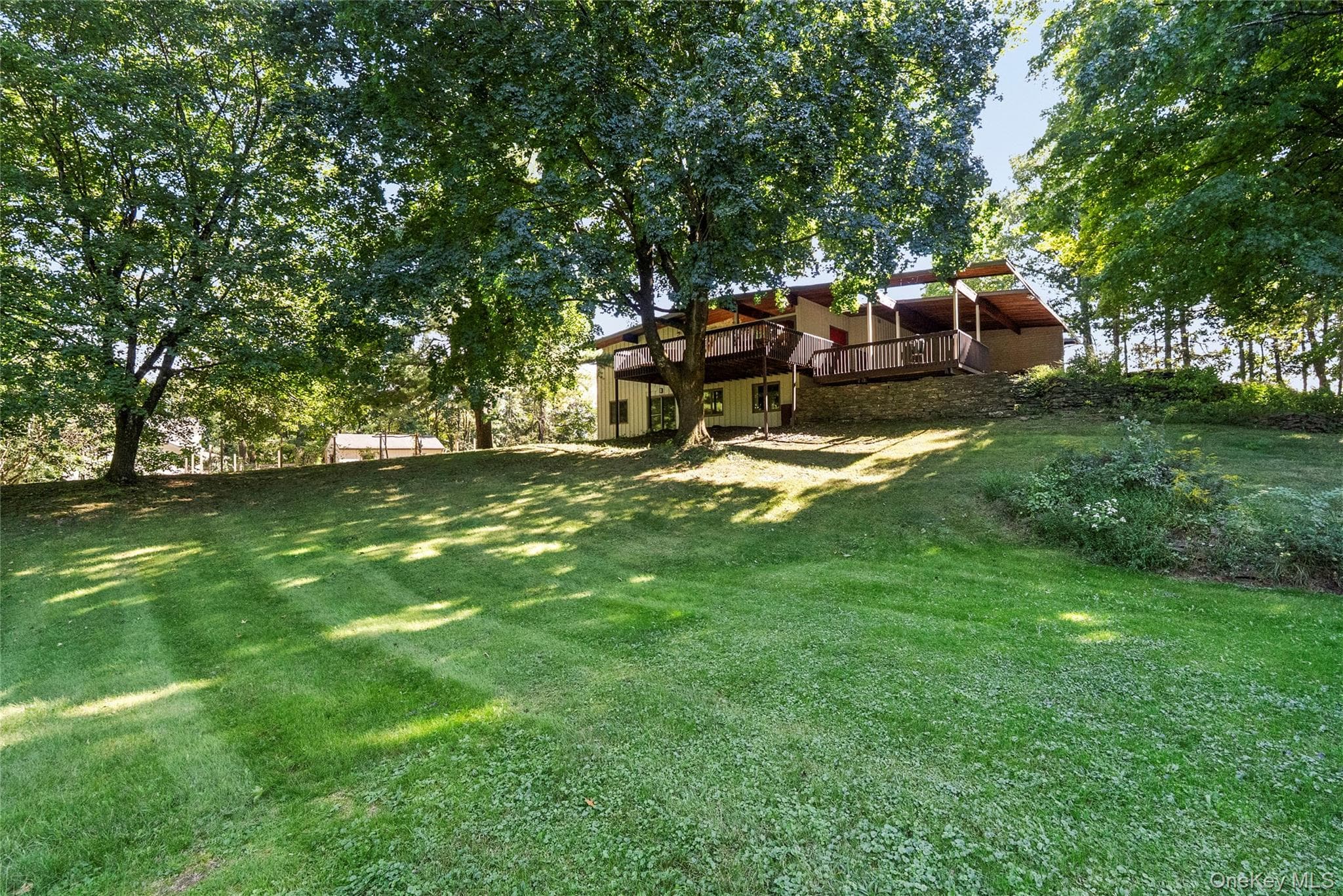 1156 Ulster Landing Road thumbnail 3