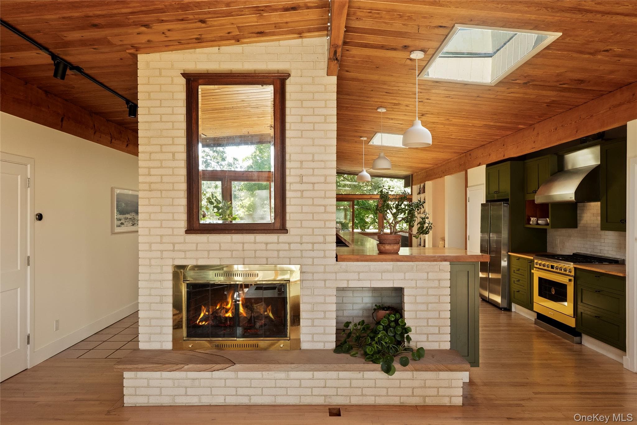 1156 Ulster Landing Road thumbnail 14