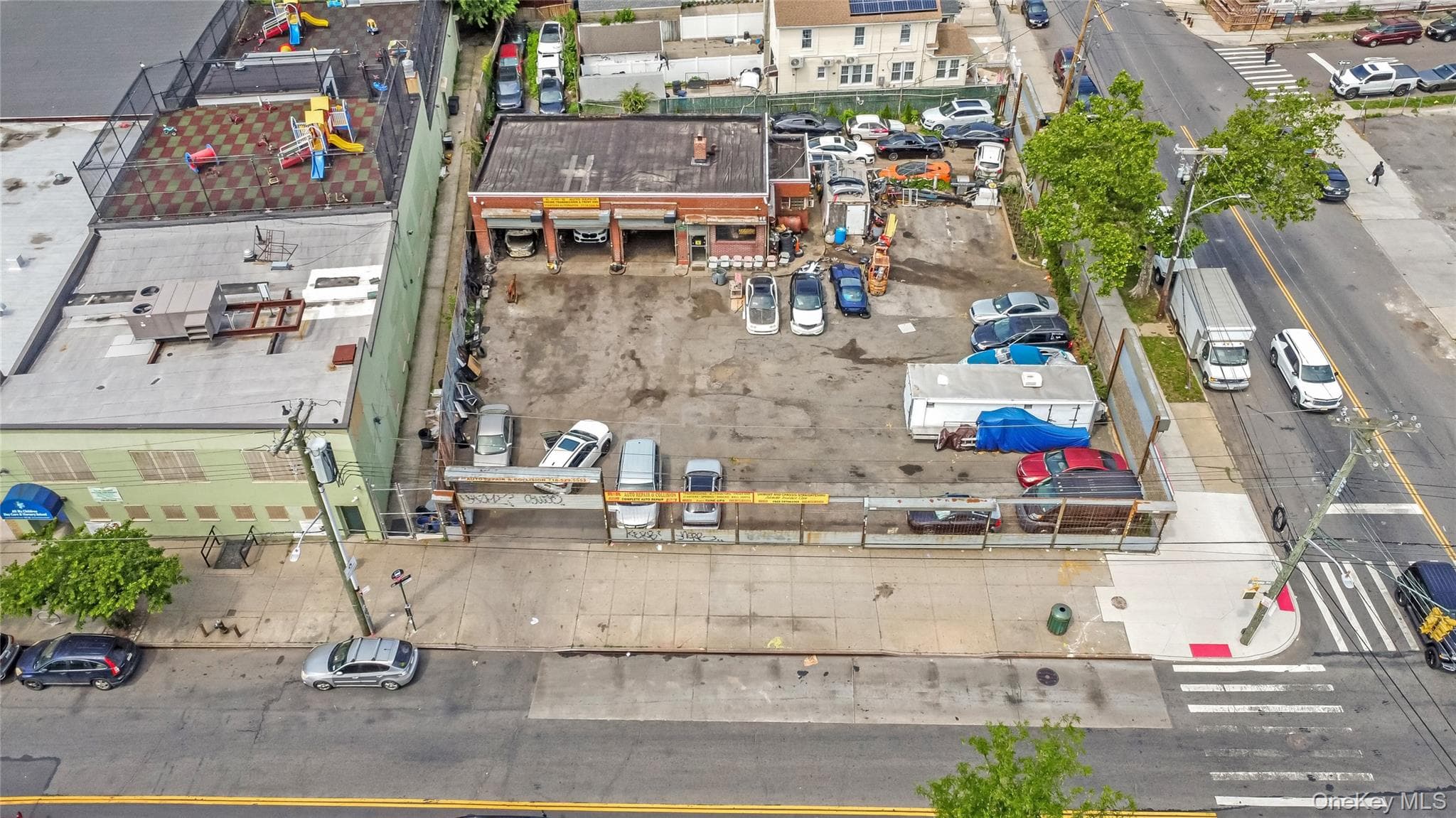 11704 Sutphin Boulevard thumbnail 3
