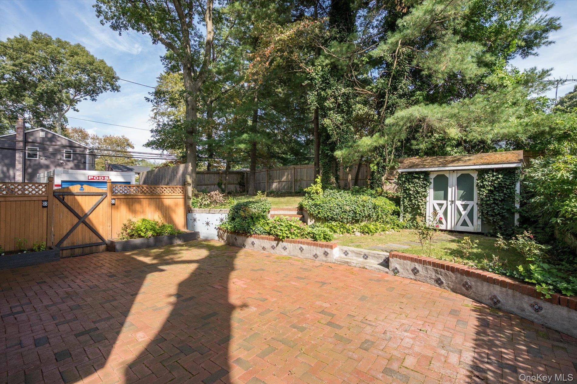 208 Melville Road thumbnail 24