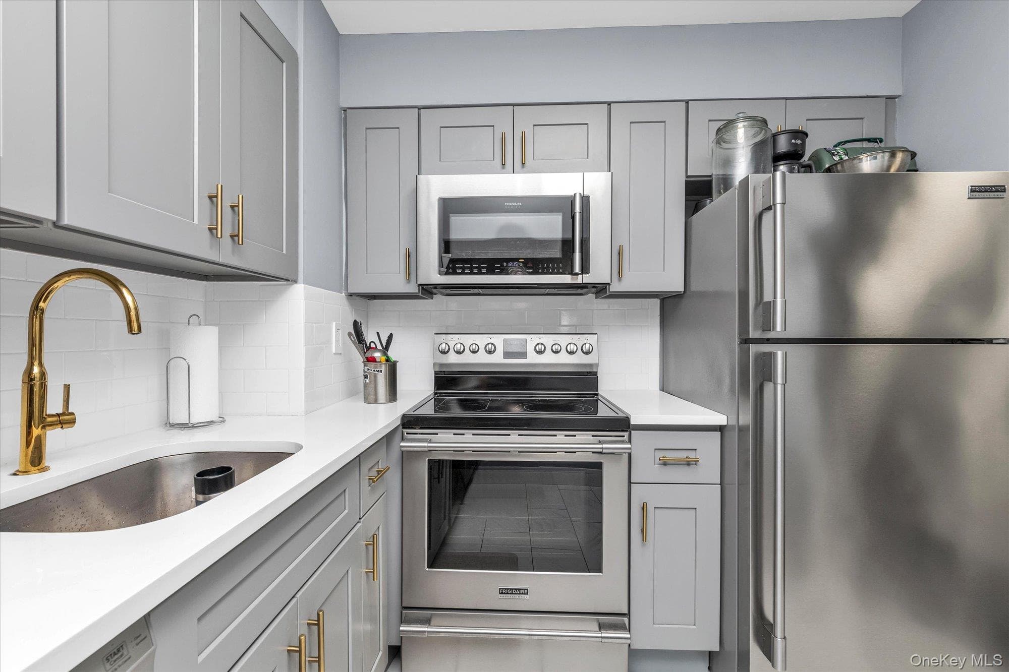 360 Shore Road Unit: 2C thumbnail 3