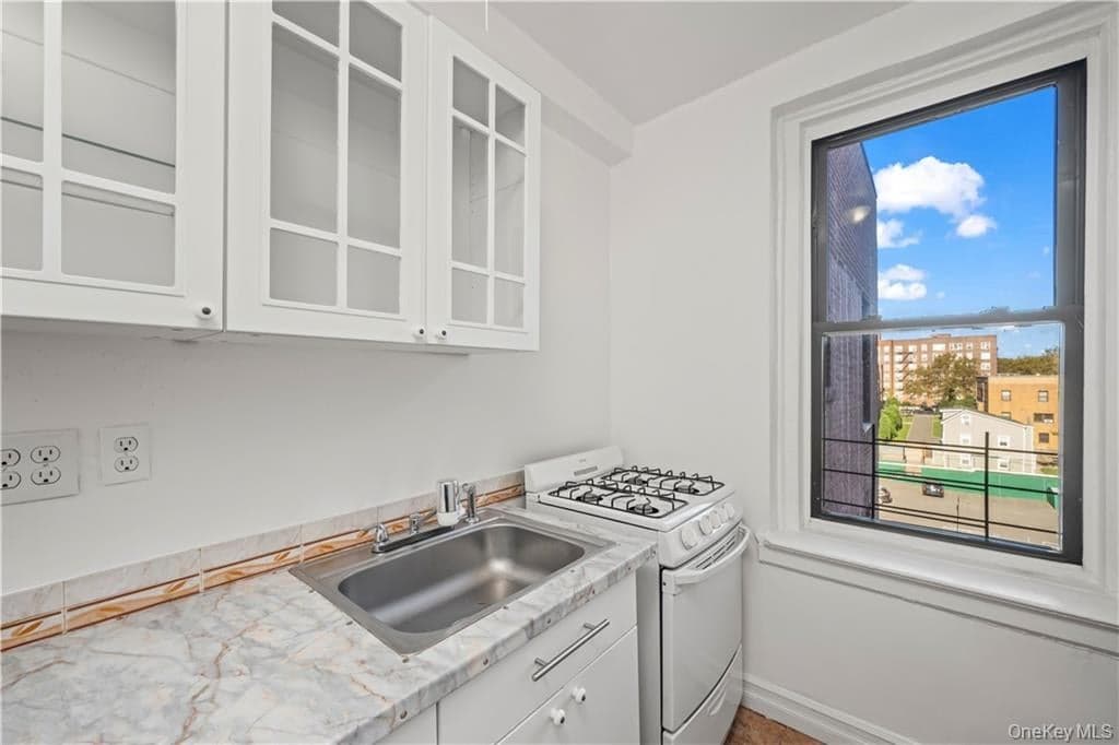 9524 Fort Hamilton Parkway Unit: 601 thumbnail 10