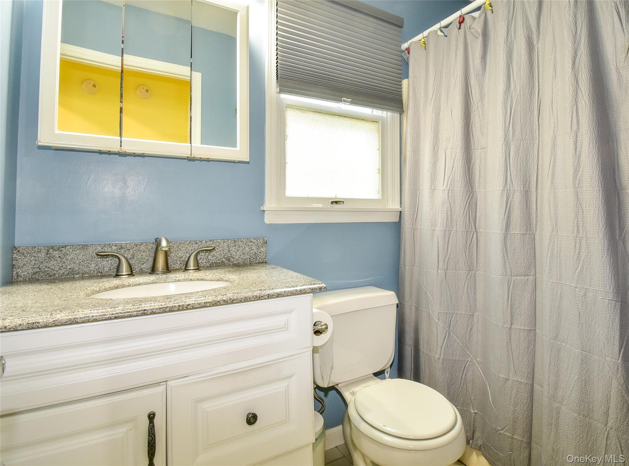 38 Montauk Road thumbnail 9
