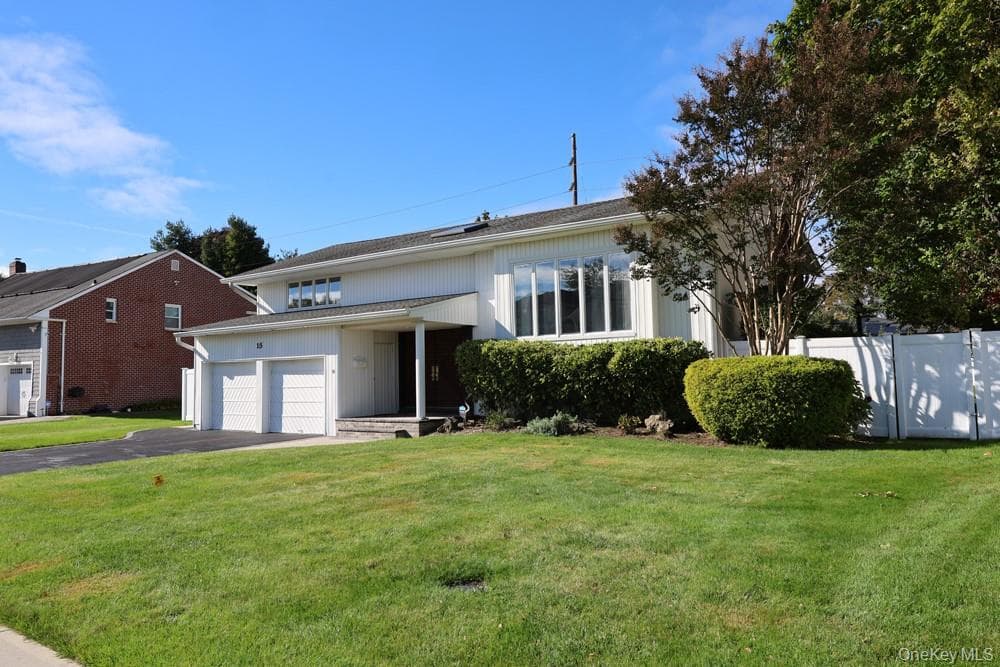 15 Yates Lane thumbnail 2