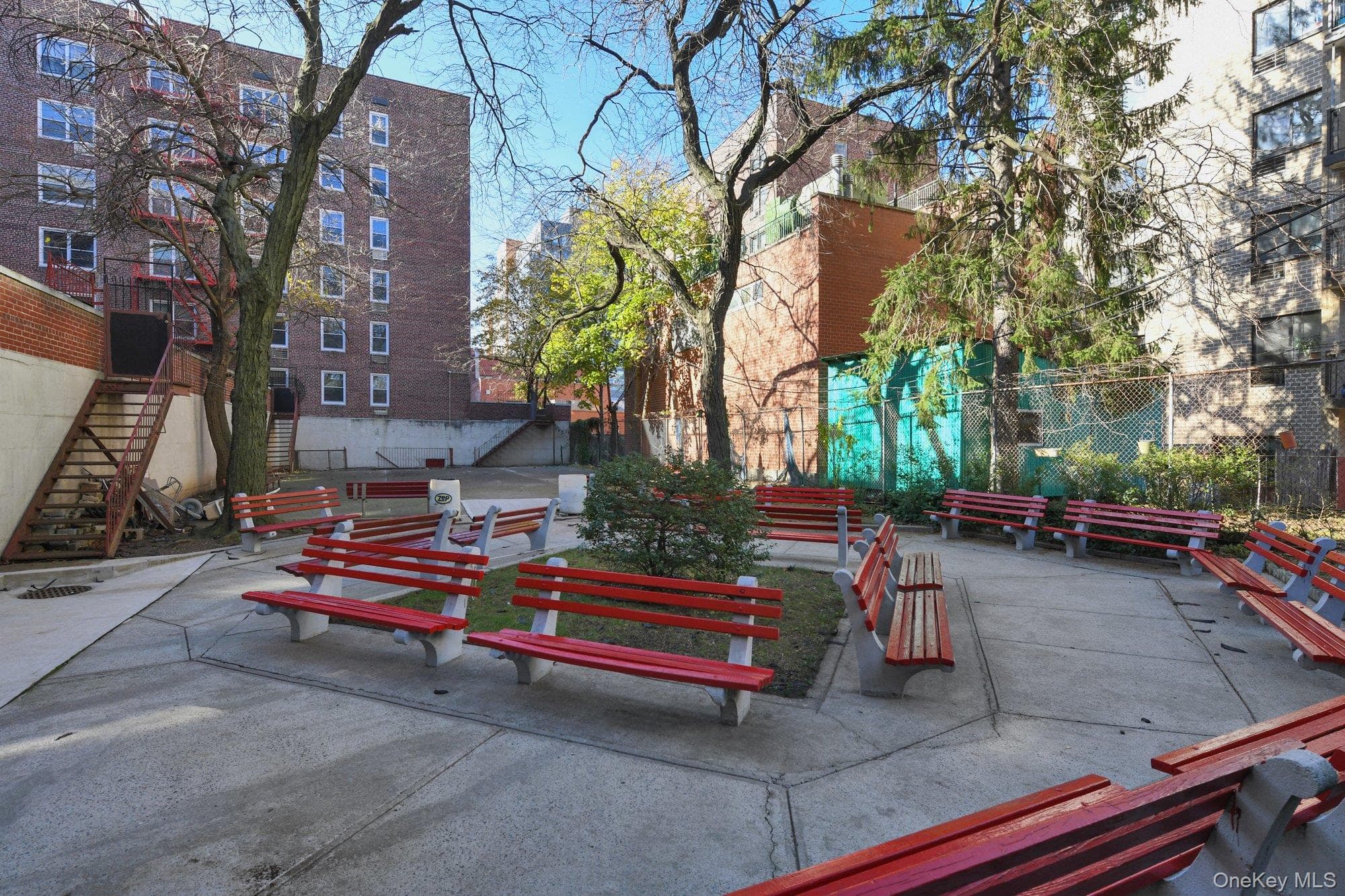 142-05 Roosevelt Avenue Unit: 320 thumbnail 14