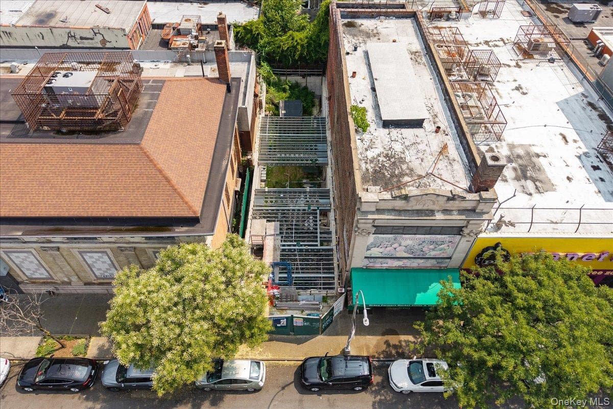 435 Rockaway Avenue thumbnail 2