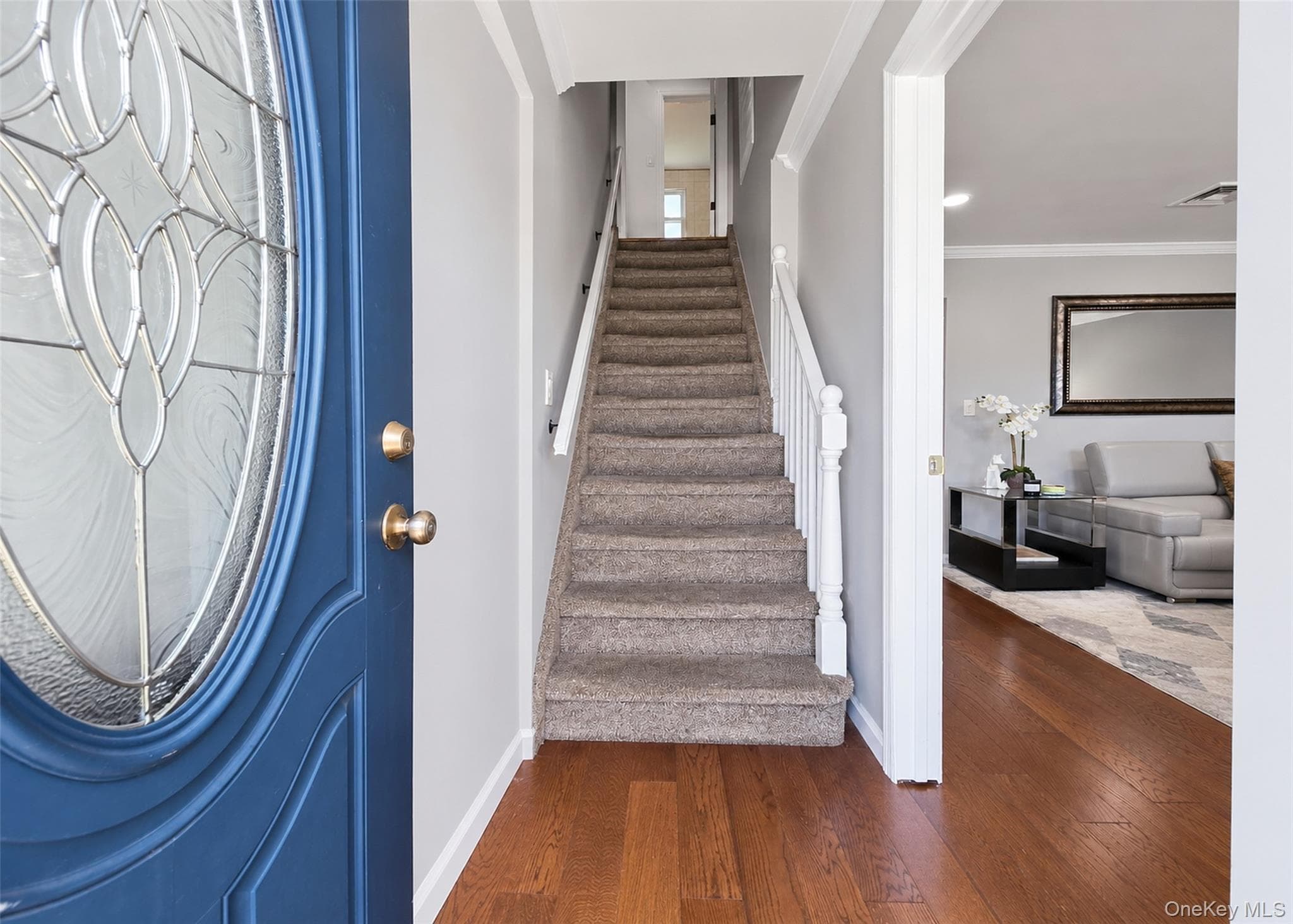678 Clinton Avenue thumbnail 2