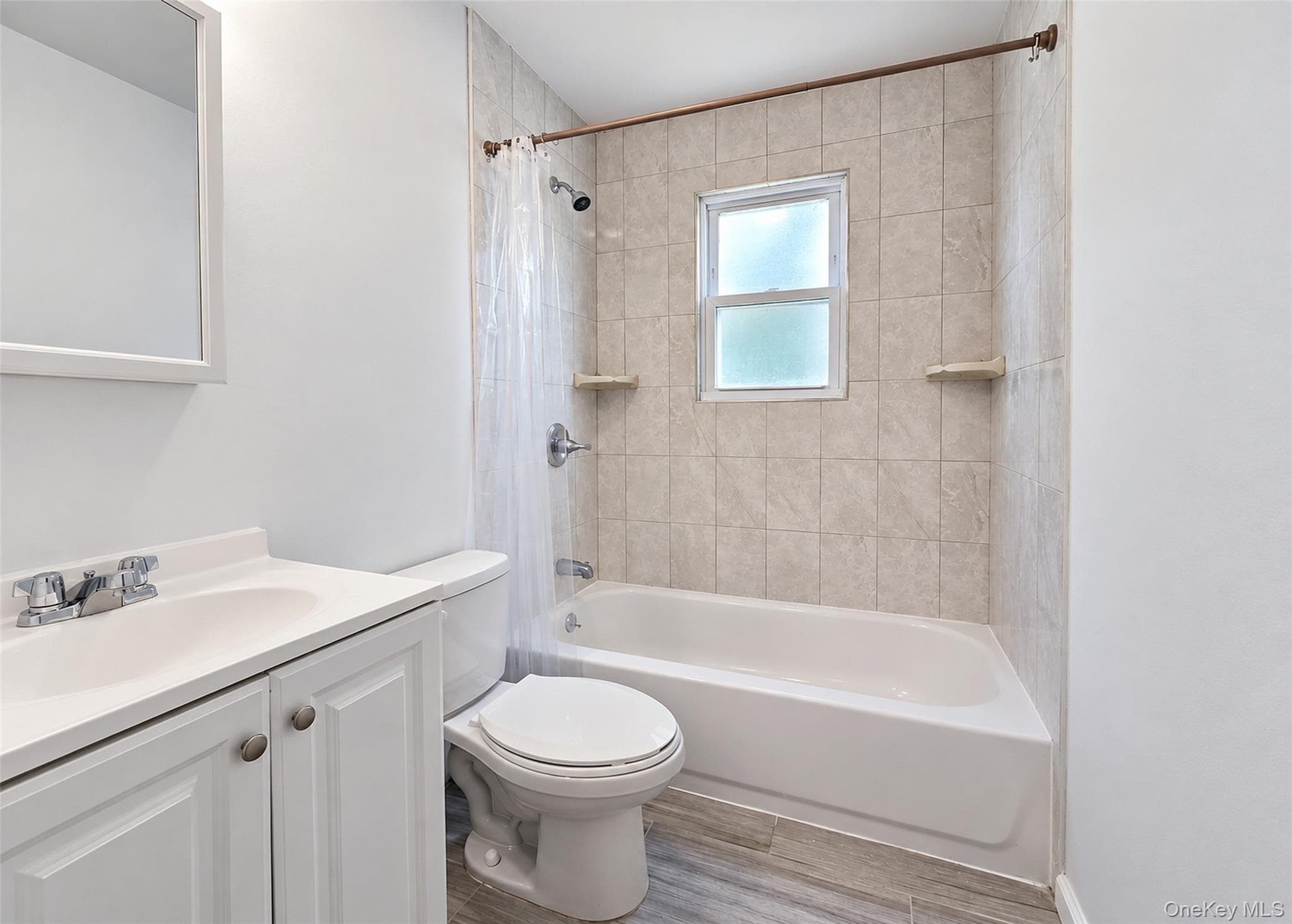 678 Clinton Avenue thumbnail 22